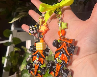 F1 Personalised Car and Driver Keychains