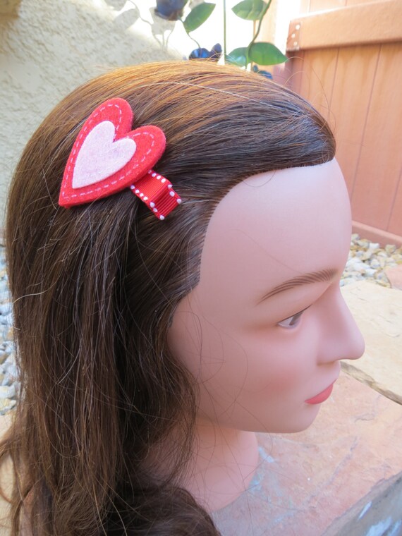 Pink and Red Valentine Heart Hair Clips - Red Hair Clips  display picture 1