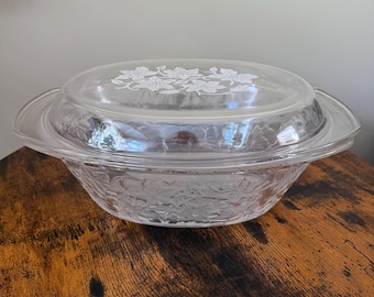 Vintage Princess House Fantasia 3-Quart Oval Covered Casserole Dish with Lid
