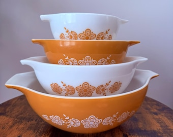 Vintage Pyrex Butterfly Gold Cinderella Mixing Bowls | Set of 4 Nesting Bowls | Retro Kitchen