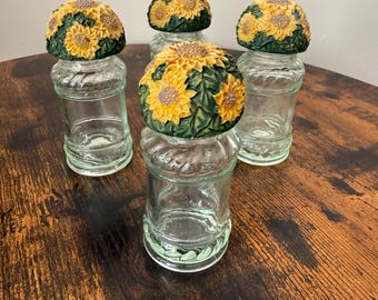 Vintage Sunflower Spice Jars Set of 4 | Clear Glass Shakers with Resin Floral Lids