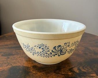 Vintage Pyrex 402 Homestead 1.5Q Mixing Bowl | Brown Floral Bowl | Retro Kitchen Decor