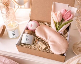 Spa Gift Box for Mom | Best Mom Ever Gift Set | Crochet Tulip Bouquet | Care Package for Her | Satin Sleep Mask | Mother's Day Gift