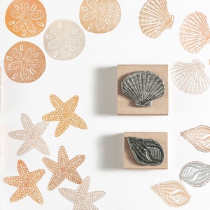 Schelprubberstempel, zeesterrubberstempel, zanddollarstempels, zeestempels, schelpstempels. Zeepostzegels, ambachtelijke stempel, cadeau voor haar