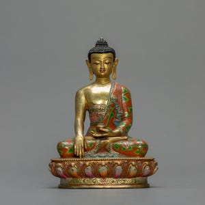 Handmade Shakyamuni Buddha Statue | 24K Gold Fire Gilded Copper Sculpture, Nepal Altar Decor