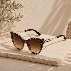 Oversized Tortoiseshell Cat Eye Sunglasses | Gradient UV400 Lenses, Lightweight Frame