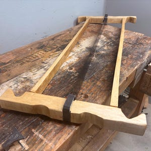 Sierra de gran tamaño para carpintería – Sierra de mano estilo Roubo para aserrado longitudinal y longitudinal.