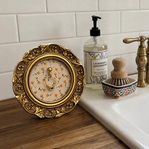Ring Holder Frame- Pick Your Pattern, Gold Round Jewelry Display Decor