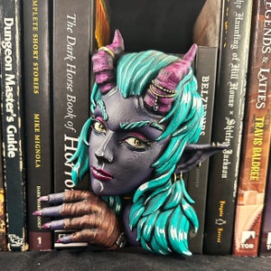 Painted Tiefling Book Nook |Medium| Dungeons and Dragons DnD D&D Tabletop| Fantasy Horror Roleplay RPG Library Prop | Miniatures of Madness