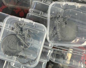 Printed Miniatures / mystery box / 32mm / DnD/ pathfinder / artist destash / 5 minis per box