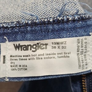 Wrangler 13MWZ Cowboy Cut Jeans Mens 38x32 Blue Denim Straight Leg Made in USA * image 3