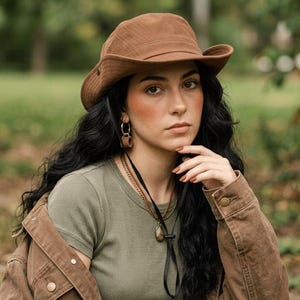 Vintage Brown Canvas Bucket Hat mit verstellbarem Kinnriemen, Wasserdichter Outdoor Sonnenhut zum Wandern & Angeln, Unisex Gorpcore Summer TravelCap