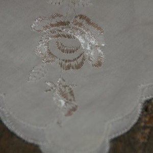 Vintage White Hankie Handkerchief White Embroidered Floral Vintage Hankie image 2