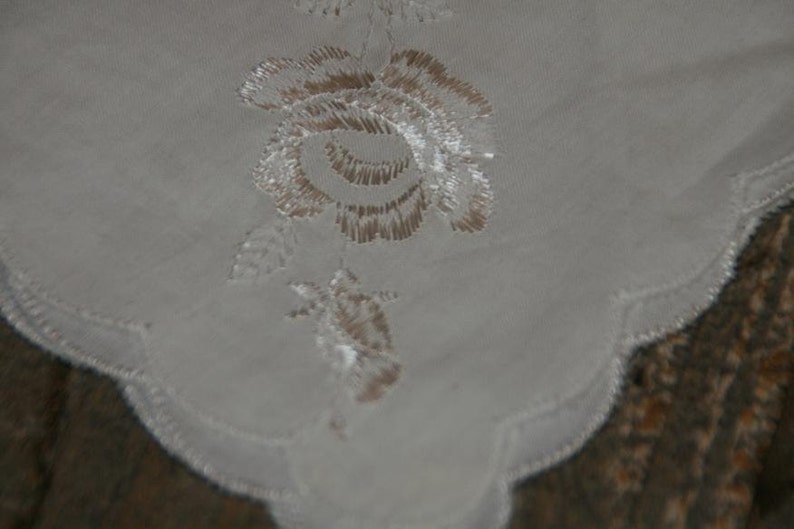 Vintage White Hankie Handkerchief White Embroidered Floral Vintage Hankie image 2