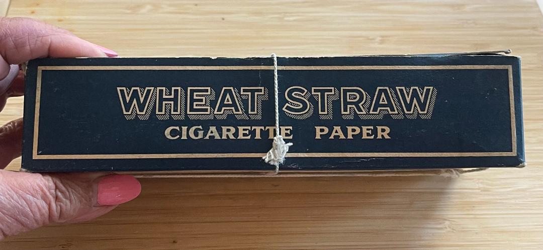 Vintage La Croix Wheat Straw Cigarette Rolling Papers Box, Unopened Factory  Sealed, Rare Tobacco Memorabilia, 2 Doz Packs, Cigarette Papers