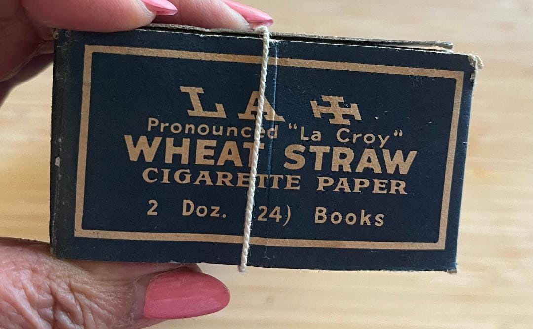 Vintage La Croix Wheat Straw Cigarette Rolling Papers Box, Unopened Factory  Sealed, Rare Tobacco Memorabilia, 2 Doz Packs, Cigarette Papers