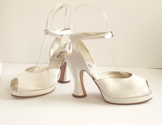 size 5 platform shoes