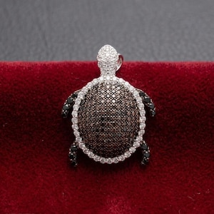 Round Cut Simulated Diamond Turtle Pendant 14K White Gold Plated