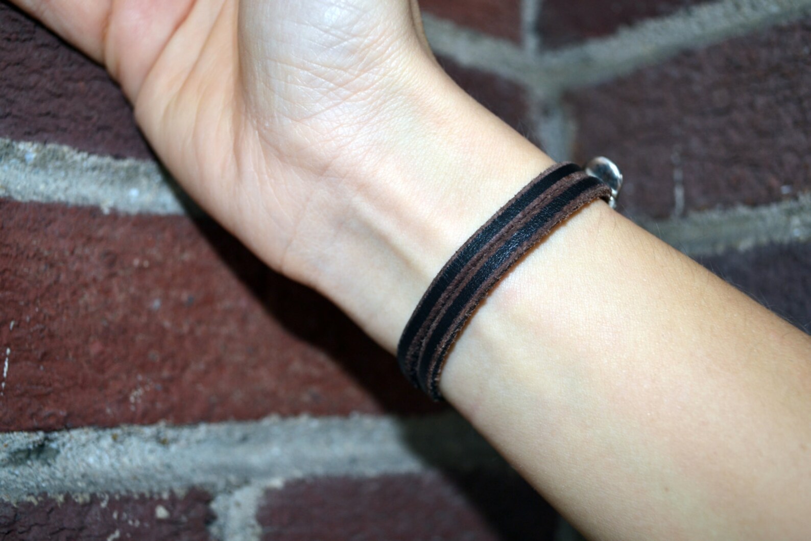 Leather bracelet with beautiful clasp Etsy