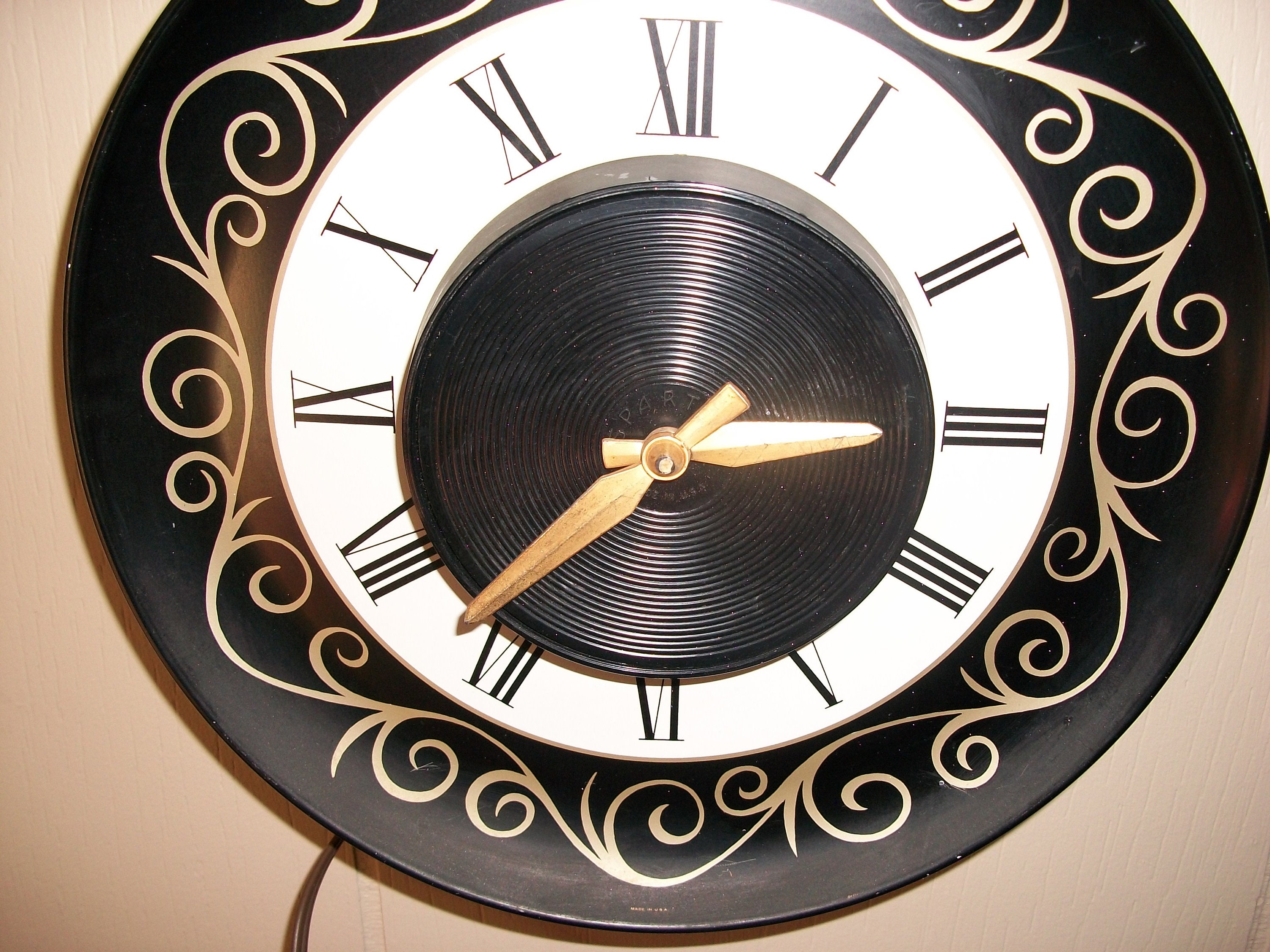 Vintage Spartus Corp Black and Gold Electric Wall Clock...Mid Etsy