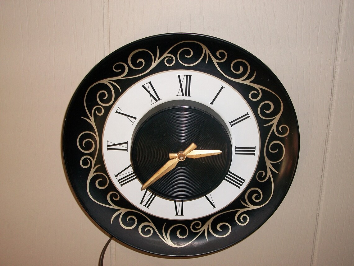 Vintage Spartus Corp Black and Gold Electric Wall Clock...Mid Etsy