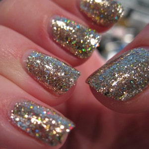 Amazeballz: Holo Nail Polish