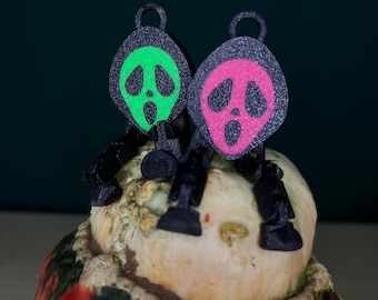 GhostyGhoul keychain - ghost face flexi keychain for Halloween