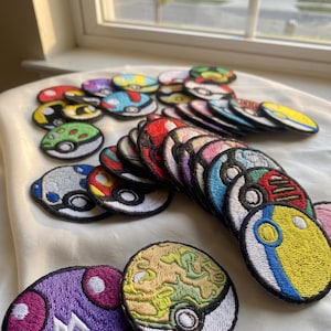 Conjunto de parches de criaturas fantásticas kawaii, lindos parches bordados termoadhesivos, parche para chaqueta inspirado en el anime, accesorio para mochila