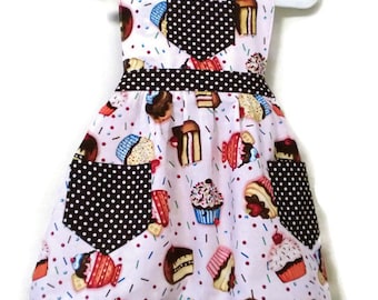 Dessert Apron, Children's Apron, Little Girls Apron, Cooking Apron, Toddler Apron, Retro Style Apron, Girls Apron, Baking Apron, Kids Apron