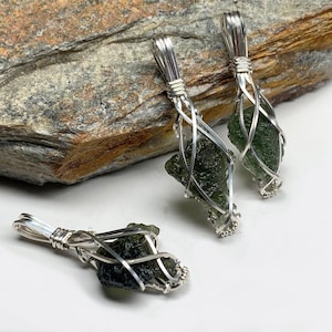 Genuine Moldavite Healing Crystal Necklace Pendant | Real Moldavite Jewelry | Certificate of Authenticity | Transformation|Manifestation M66