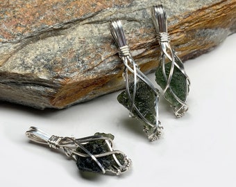 Genuine Moldavite Healing Crystal Necklace Pendant | Real Moldavite Jewelry | Certificate of Authenticity | Transformation|Manifestation M66