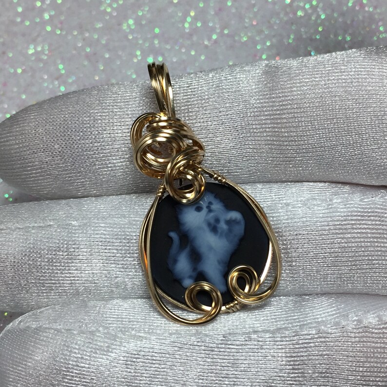 Wire Wrapped Jewelry by Rocks2Rings 20g3-6 Z Filled Detailed Carved Cat Agate with Black Leather Necklace Kitten Cameo Pendant 14k Gold