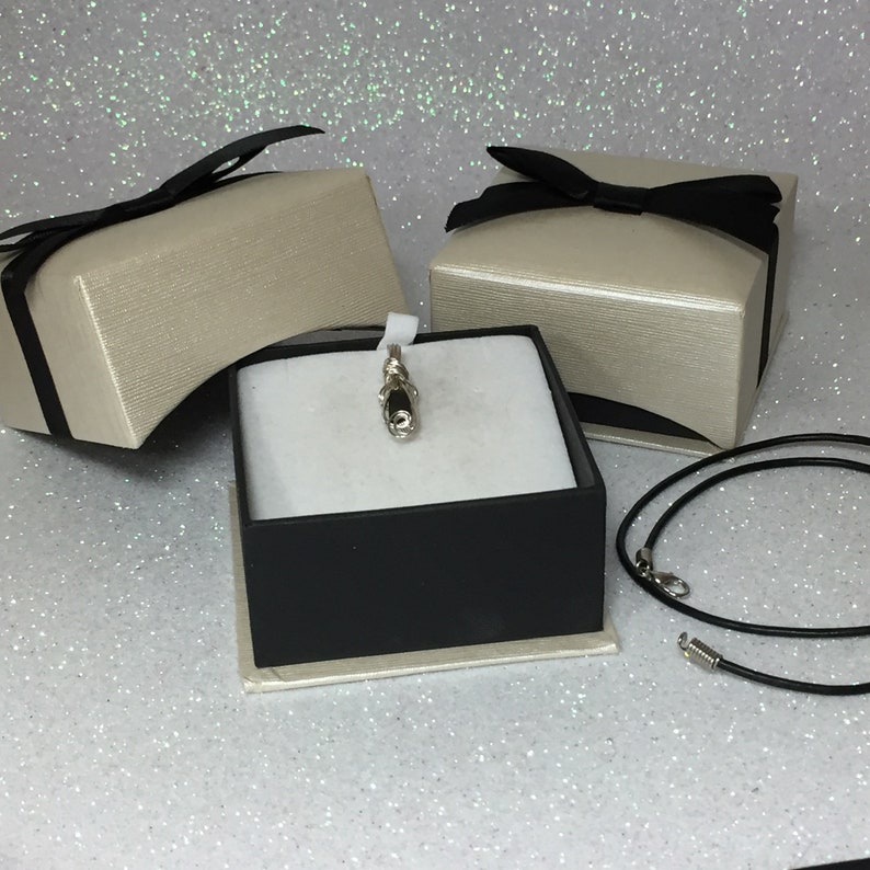 Jewelry for Women Black Leather Necklace Upgraded Elegant Gift Box Exact Gem in Picture s37-2 Z Ammolite Pendant Sterling Silver Rainbow