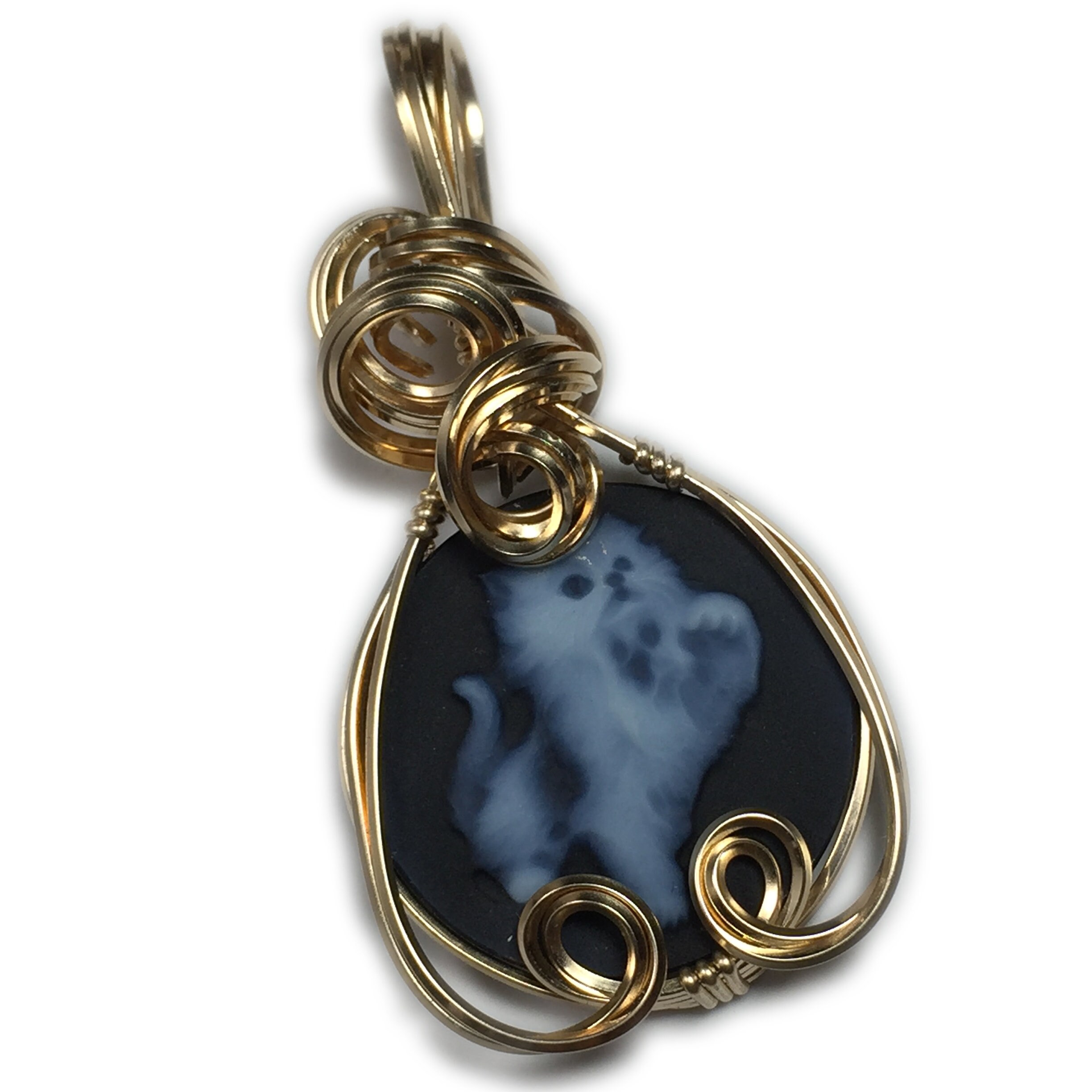 Cat cameo pendant Clearance