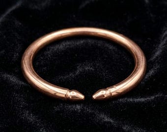 Bracciale rigido in rame fatto a mano, bracciale unisex regolabile, gioiello minimalista, bracciale per coppie