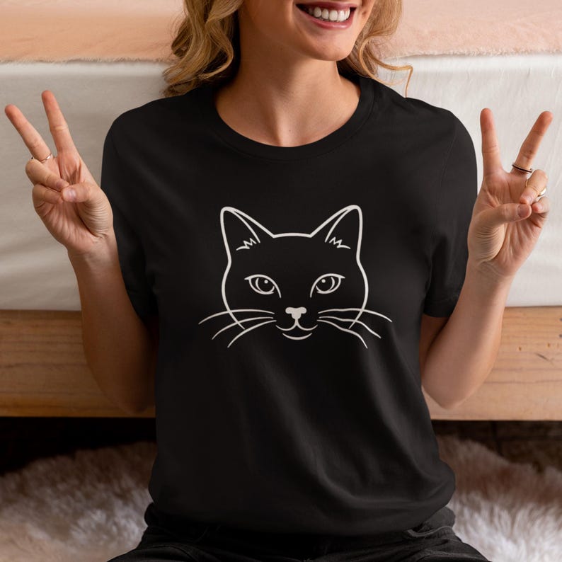 Minimalist Katzen Gesicht Shirt, Line Art Kitty T-Shirt, Tier Liebhaber Geschenk, Einfache Tier Grafik Bild 2