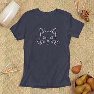 Minimalist Katzen Gesicht Shirt, Line Art Kitty T-Shirt, Tier Liebhaber Geschenk, Einfache Tier Grafik Bild 4