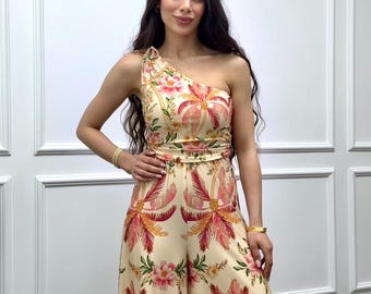 Combinaison tropicale asymétrique | Combishort palazzo à jambe large, tenue de vacances florale