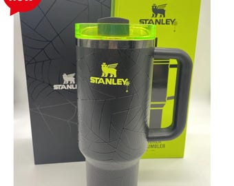 Stanley WEB GLOW 40 oz Halloween Quencher H2.0 Tumbler