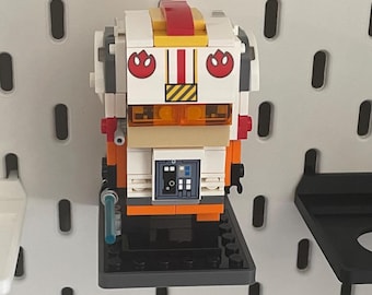 Lego Brickheadz display stands for Ikea Skadis/Uppspel pegboard