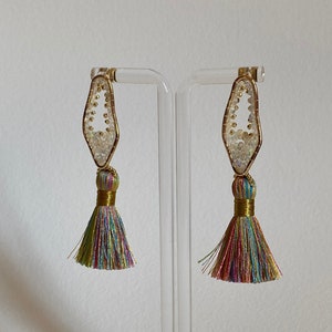 Opal earrings, beaded opal earrings, tassel earrings, gold link earrings, beaded earrings, rainbow earrings, gold frame earrings, opal beads