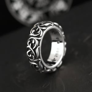 Ring i massivt 925 silver med blommig rullning, vintage gotisk vinranka i uttalande-stil, grova ergonomiska biker-smycken i presentask