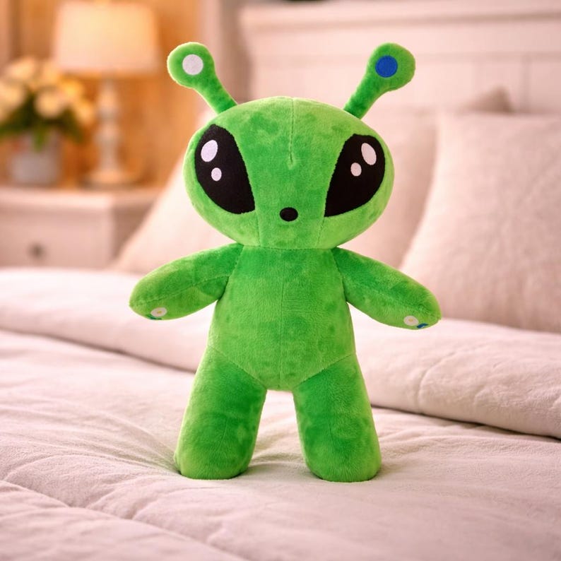 Green Alien Plush Toy 35cm – Soft Kawaii Stuffed Doll Gift for Kids ...