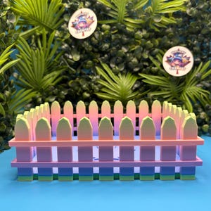 Hermit Crab Picket Fence Moss Pit | Forage Pit | Shell Shop |Small | Made In Canada
