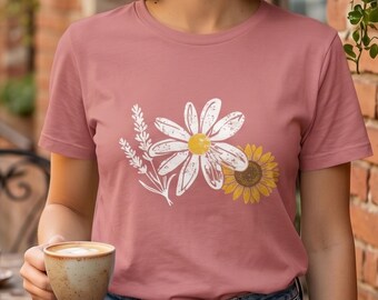 Wildflower Daisy Shirt, Sunflower Lavender Graphic Tee, Cottagecore Floral T-Shirt, Nature Lover Gift, Botanical Flower Tee Women