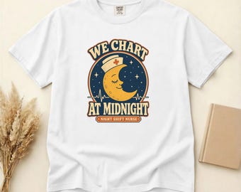 Camiseta de enfermera de turno de noche, Comfort Colors Apparel, estampado divertido de enfermería, humor para enfermeras registradas, tallas S-3XL