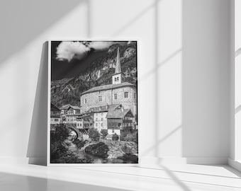 Stampa da Parete Campertogno Italia in Bianco e Nero, Download Digitale Villaggio Alpino, Poster Fotografico Rustico di Viaggio in Europa
