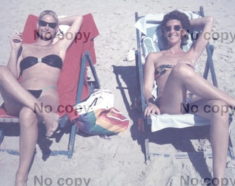 1990 's Real Photo Mature Women Smoking Swimsuit Beach Short Hair Fashion