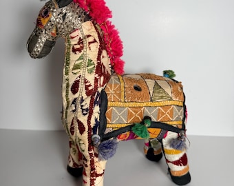 Vintage  Rajasthani India Folk Art Horse Hand Woven Fabric Mirrors Beads BOHO 10"
