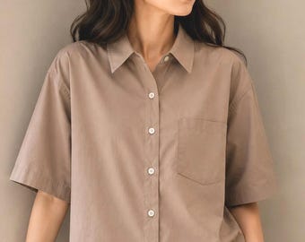 Camisa RiVAVIVA extragrande de corte recto con botones.